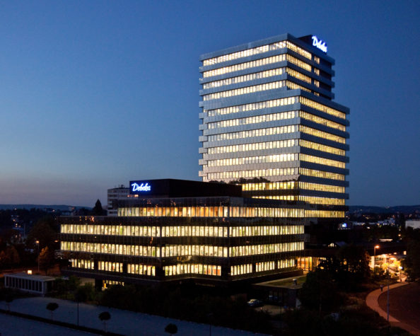 HV 6_300dpi Debeka Hauptgebäude